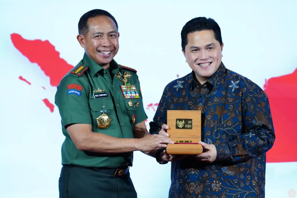 Tentara dan Polisi dalam Manajemen BUMN dan Pos-Pos Politik Strategis di Indonesia