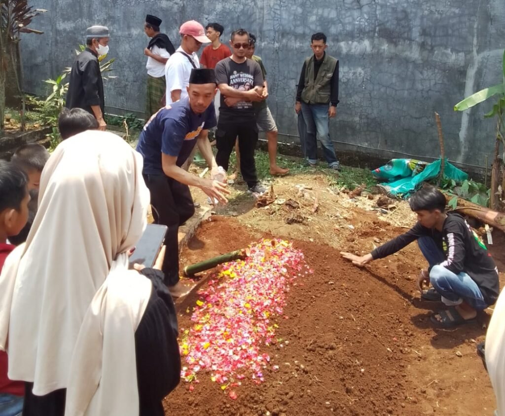 Keluarga Besar Serikat Buruh Maju Mandiri dan YPBH Cakra Laskar Sejati Bogor Sampaikan Duka Cita